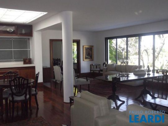 Casa Assobradada - Photo 1