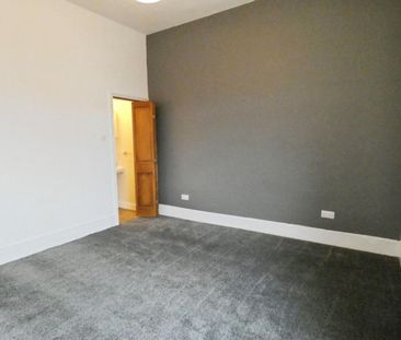 2 bedroom House To Let - Photo 2
