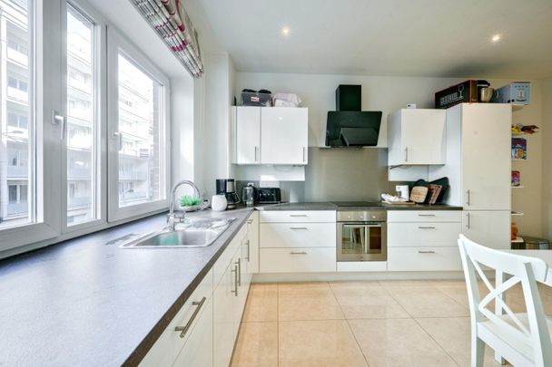 Beau duplex meublé 3 chambres avec terrasse + 1 parking - Foto 1