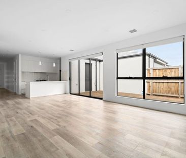 Modern Single-Level Living in a Prime Wollert Location - Photo 1