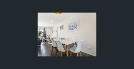 Renovated Family Comfort with Exceptional Entertaining Space in Pakenham - Photo 3