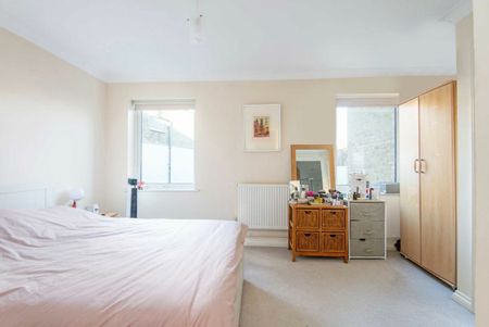 St. John Street, EC1V, London - Photo 3