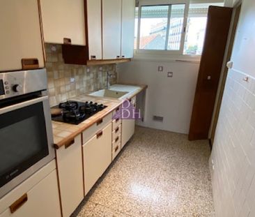 Appartement 3 pièces au dernier étage avec vue Mer et garage - Photo 2