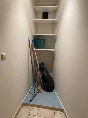 Mooi gelijkvloers appartement met 1 slaapkamer + bureauruimte en autostaanplaats in Eindhout! - Photo 4