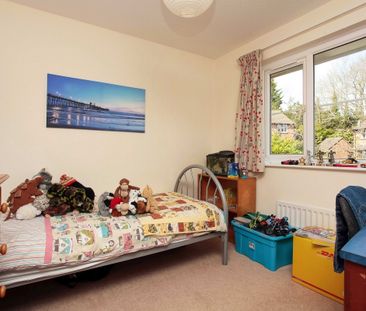 3 bedroom semi-detached house to rent - Photo 3