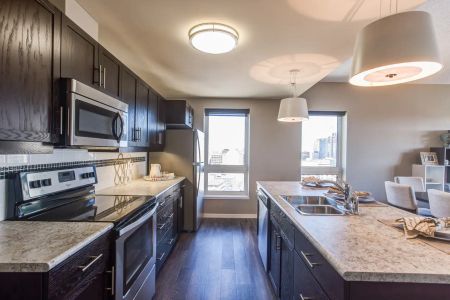 300 Assiniboine — River Crossing IV - Photo 5