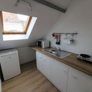 Location Appartement 1 pièce 24m² - Photo 2