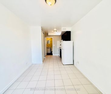 For Lease - 672-676 Sheppard Avenue Unit# 4L, Toronto, Ontario - Photo 1