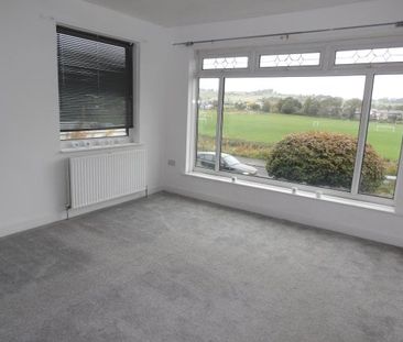 Royal Oak Avenue, BB1 - Photo 1