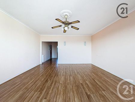 Location Appartement 2 pièces 61m² TROYES 10000 - Photo 5