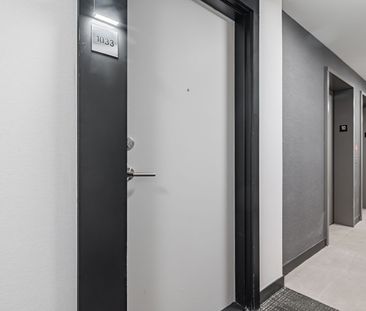 For Lease - 2 David Eyer Road Unit# 1033, Richmond Hill, Ontario - Photo 3