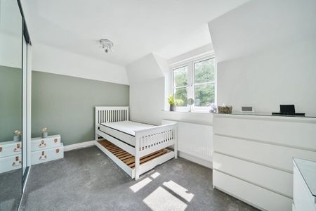 5 bedroom detached house to rent - Photo 5