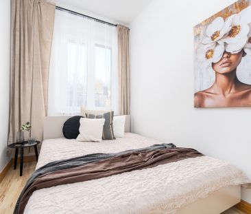 Urocze mieszkanie przy parku i Wałach Chrobrego - Zdjęcie 4