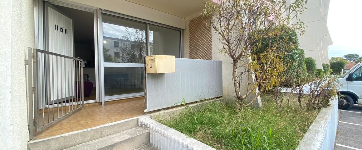 Hopitaux-Facultés - Studio - 20m² - Photo 1