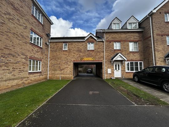 Waterside Court, Oldbury, B69 - Photo 1