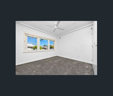 4 Fourth Avenue, Rutherford, NSW 2320 - Photo 3