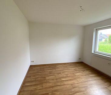 *Tolle und helle 2 Raumwohnung im Souterrain mit Terrasse* - Photo 4