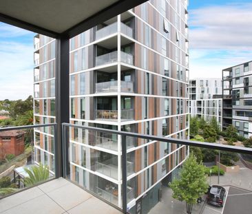 406/7 Evergreen Mews, Armadale VIC 3143 - Photo 2