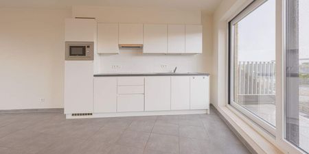 Appartement te huur in Lombardsijde voor € 795 met 2 slaapkamers - Photo 5