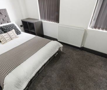 Toft Street Room 1 - Photo 6