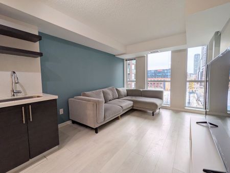 For Lease - 400 Adelaide Street Unit# 620, Toronto, Ontario - Photo 3