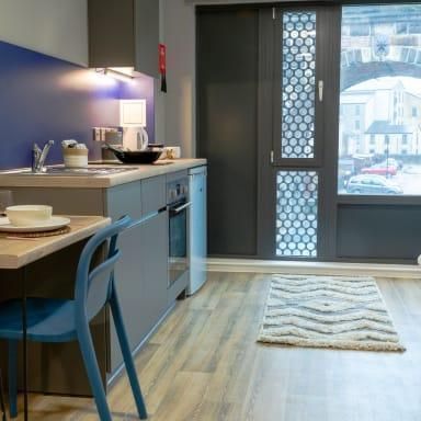 Studio to rent - Photo 1