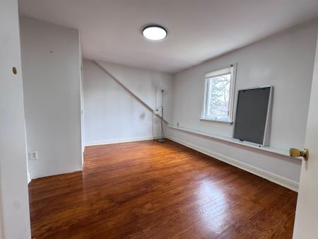 For Lease - 121 Bishop Avenue, Toronto, Ontario - Photo 3