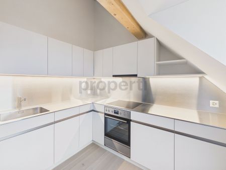 Charming historic 4.5-room apartment in Stäfa - Photo 2