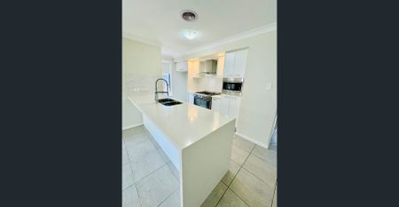 Modern Home for Today’s Busy Family - Photo 5