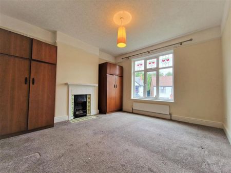 3 bedroom House To Let - Photo 4