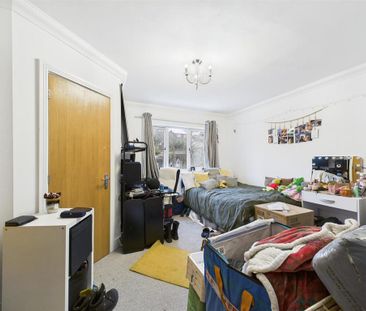 4 bedroom terraced house to rent - Photo 2