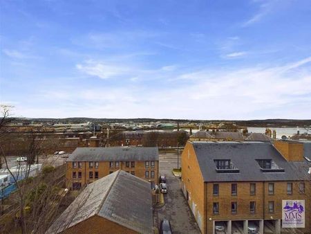 Pleasant Row, Gillingham, ME7 - Photo 3