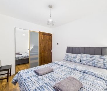 74 Gainsborough Drive, Belfast, BT15 3EL - Photo 4