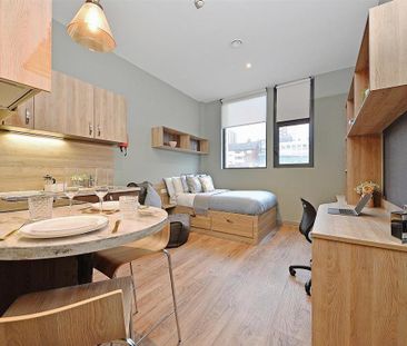 Studio to rent - Photo 6