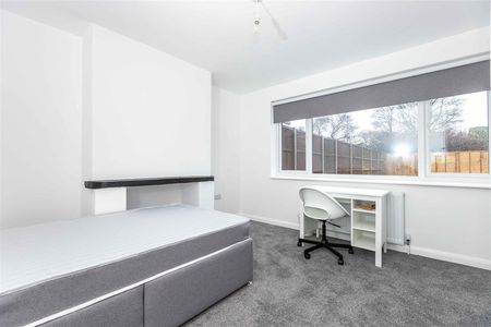 Cortis Avenue, Worthing - Photo 3