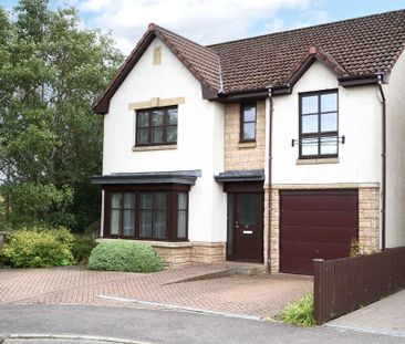 4 bedroom detached house to rent - Photo 3
