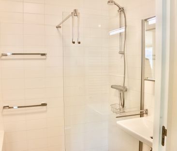 EINDHOVEN, Vincent van den heuvellaan - Foto 5