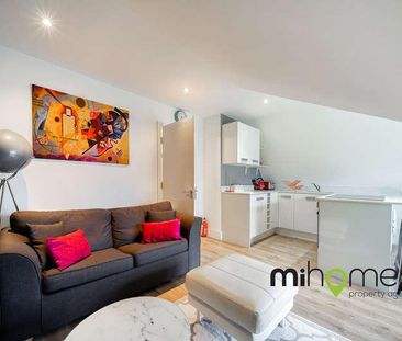 Beaconsfield Road, London, N11 - Photo 2