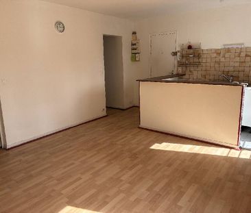 Location Appartement 2 pièces 47m² MEAUX 77100 - Photo 3