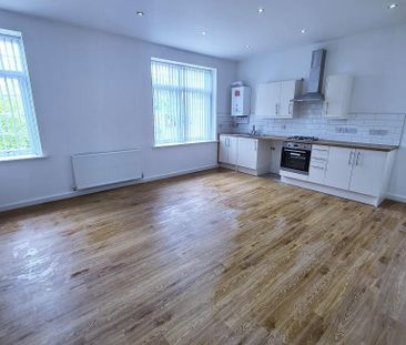 3 bedroom maisonette to rent - Photo 4