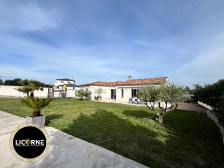 Location Maison 6 pièces 176m² MARIGNANE 13700 - Photo 5