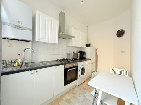 2 bedroom ground floor flat to rent - Photo 5