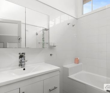 5 Peter Street - Photo 6
