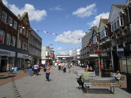 High Street, Southend On Sea, SS1 - Photo 4