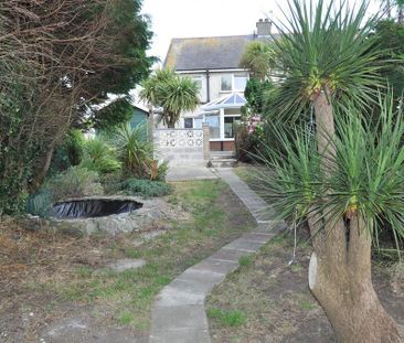 2 bedroom semi-detached house to rent - Photo 5