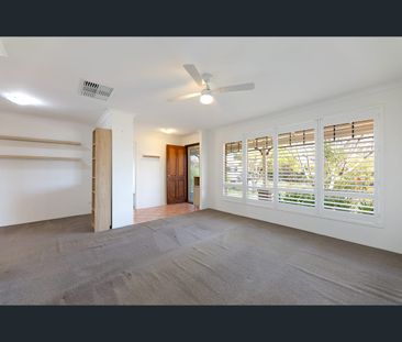 11 Woodbury Mews, Landsdale, WA 6065 - Photo 4