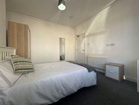 1 bedroom in a house share to rent - Photo 5