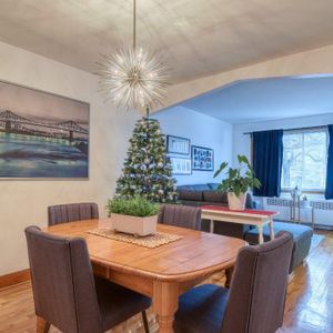 5 1/2 rénové, à 5 mn à pied du métro Fabre, des commerces et grands parcs - Photo 2