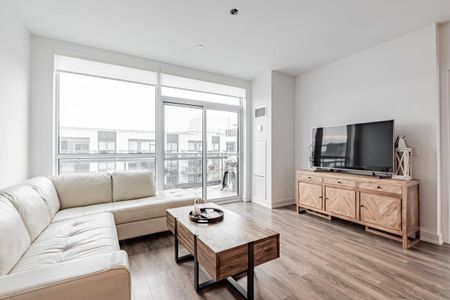 For Lease - 301 Sea Ray Avenue Unit# C419, Innisfil, Ontario - Photo 3