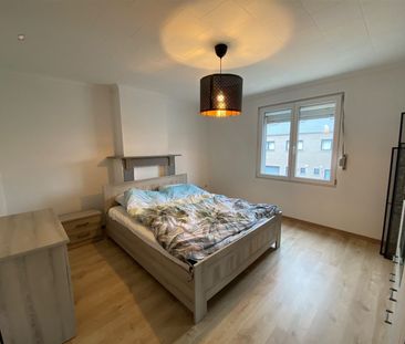 Charmante woning met 2 slaapkamers, tuin en ruime zolder - Foto 3